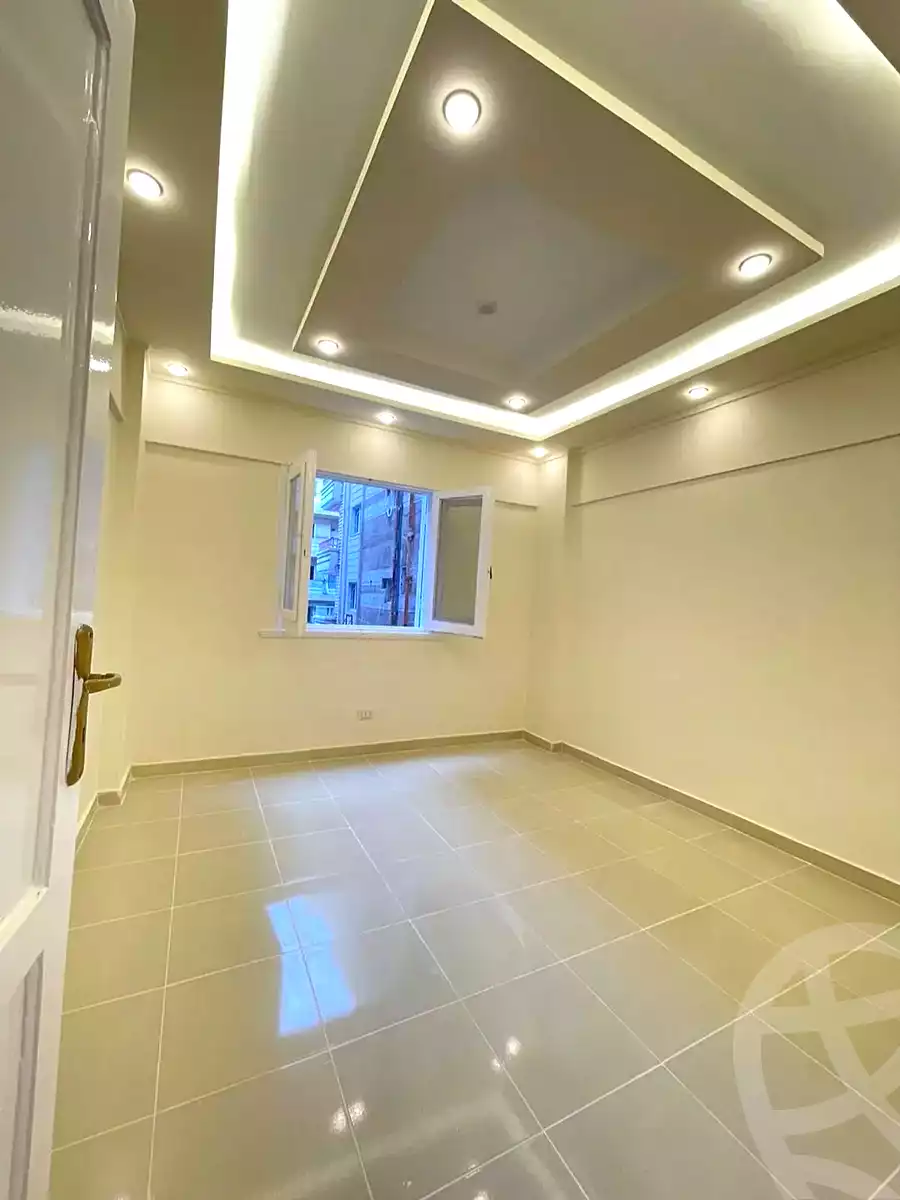 https://aqarmap.com.eg/en/listing/7341233-for-sale-alexandria-al-agamy-shataa-el-nakheel