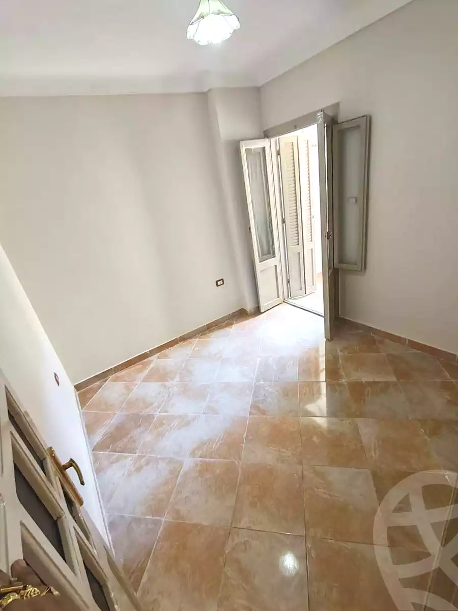 https://aqarmap.com.eg/ar/listing/7341611-for-sale-alexandria-al-agamy-el-hanouvel-kasr-al-quiri-st-1