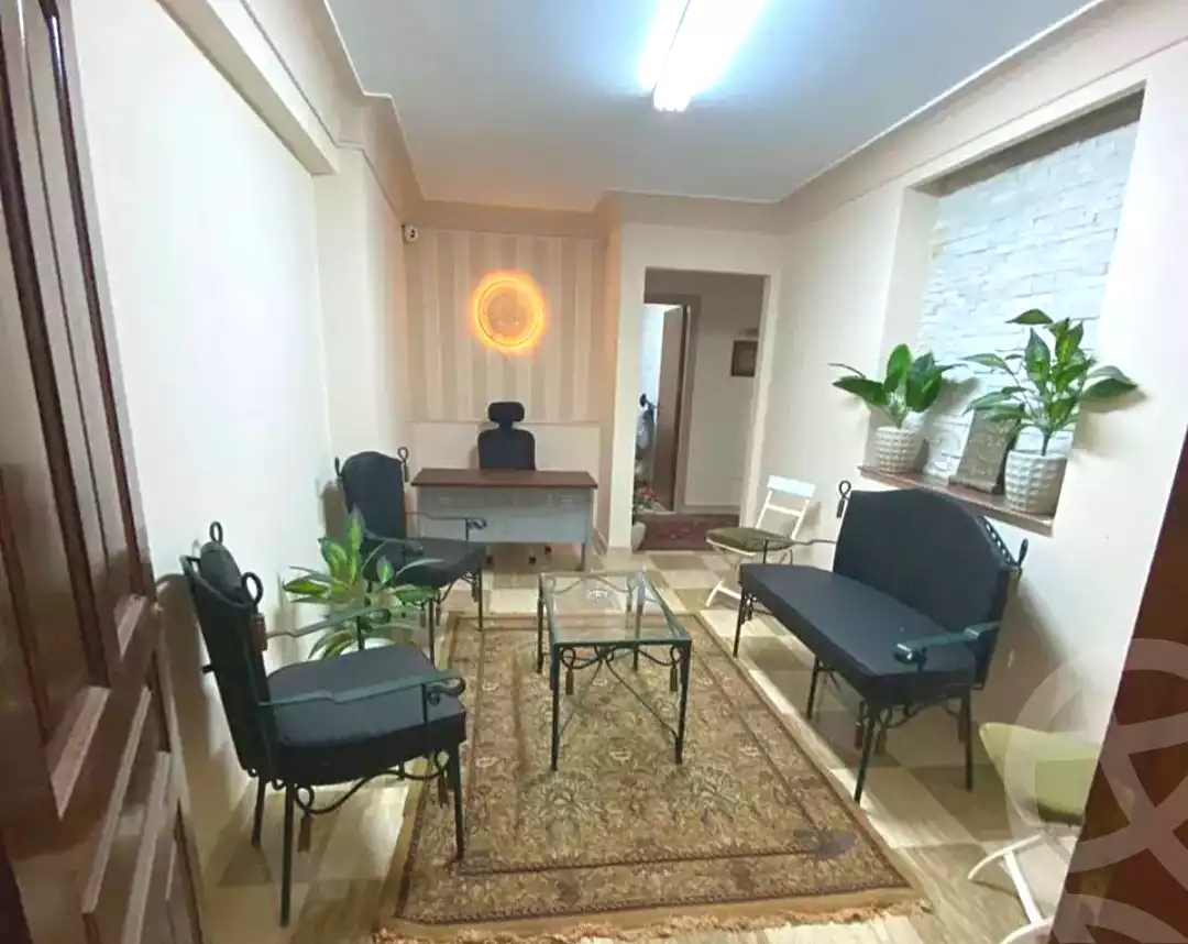 https://aqarmap.com.eg/en/listing/7341692-for-rent-alexandria-moharram-bey