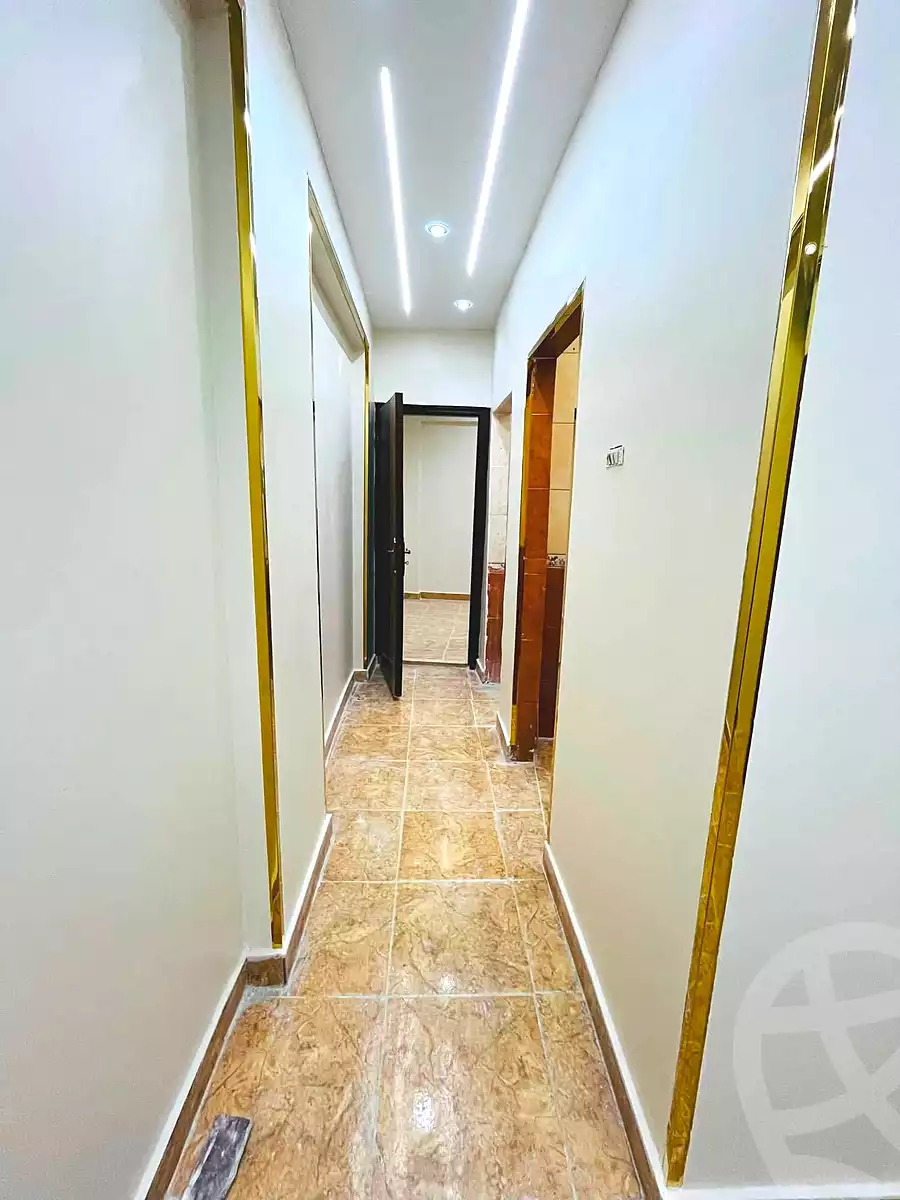 https://aqarmap.com.eg/ar/listing/7341785-for-sale-alexandria-al-agamy-el-hanouvel-el-salam-st