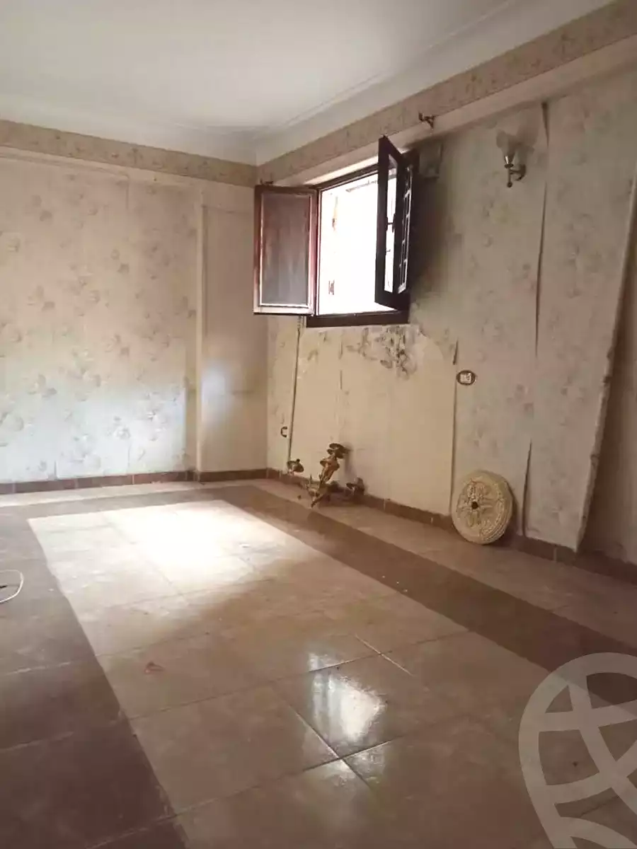 https://aqarmap.com.eg/ar/listing/7342046-for-sale-alexandria-el-asafra-l-sfr-bhry
