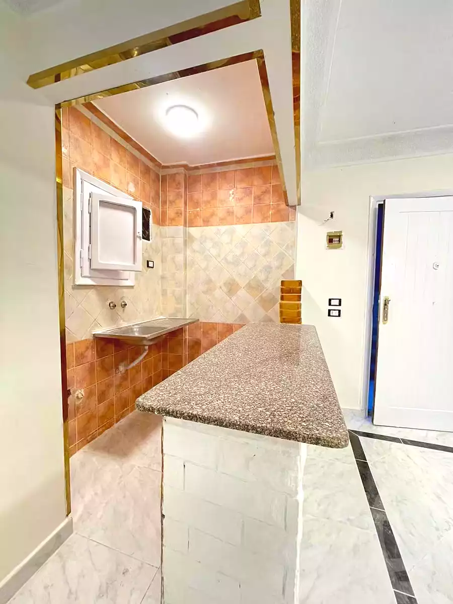 https://aqarmap.com.eg/en/listing/7342321-for-sale-alexandria-al-agamy-shataa-el-nakheel