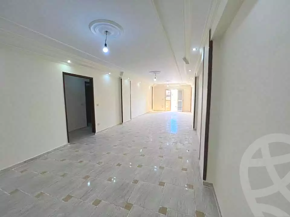 https://aqarmap.com.eg/ar/listing/7342407-for-sale-alexandria-moharram-bey