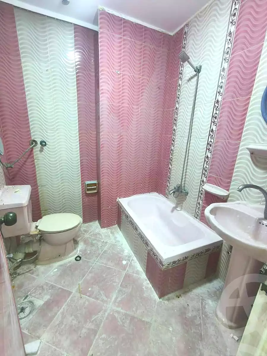 https://aqarmap.com.eg/en/listing/7342432-for-sale-alexandria-lsywf-el-falki-street-16-el-eslah