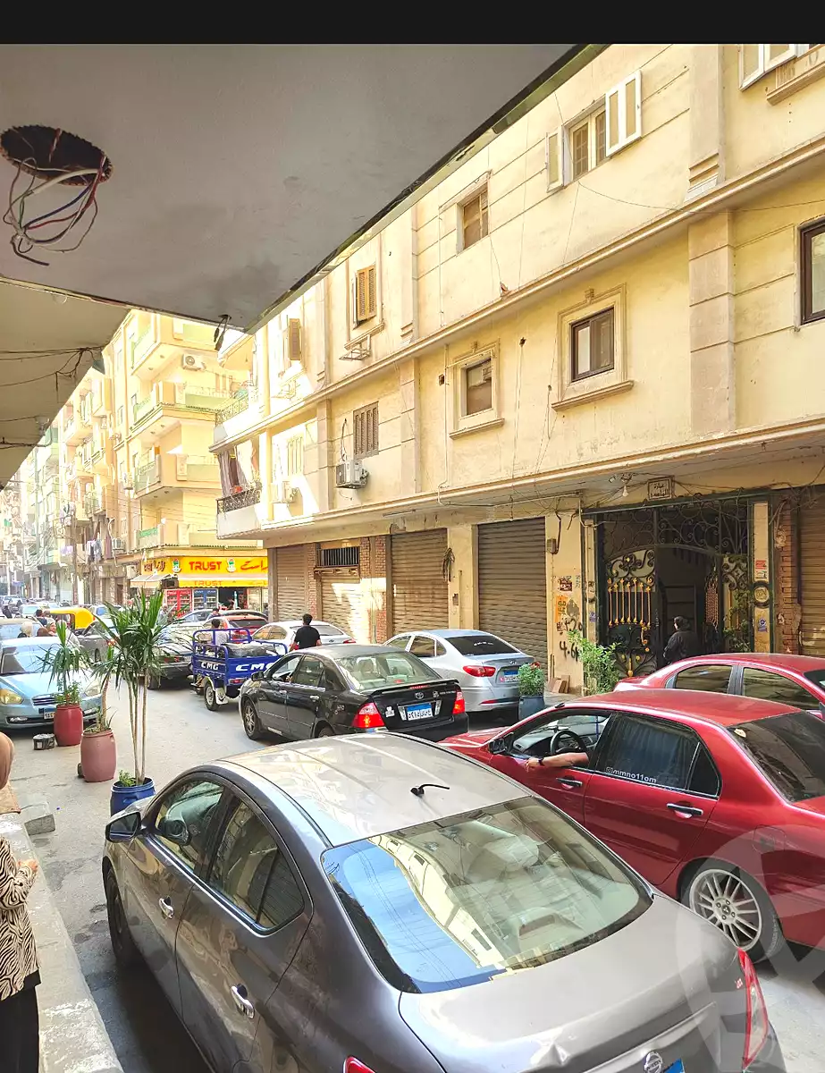 https://aqarmap.com.eg/en/listing/7342750-for-rent-gharbia-tanta-tanta-city-el-moatasem-st