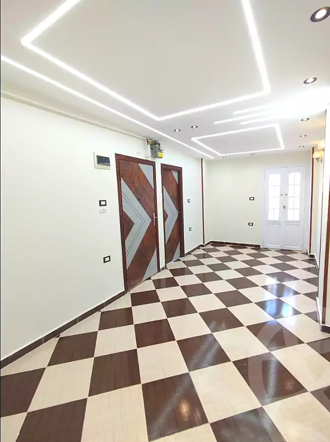 https://aqarmap.com.eg/en/listing/7343015-for-sale-alexandria-lsywf-el-falki