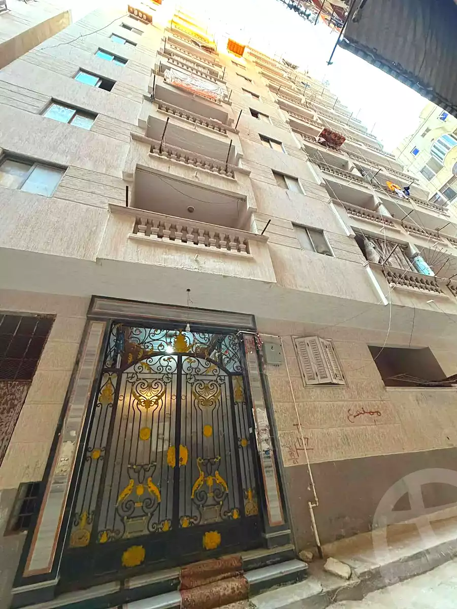 https://aqarmap.com.eg/en/listing/7343046-for-sale-alexandria-al-agamy-el-hanouvel