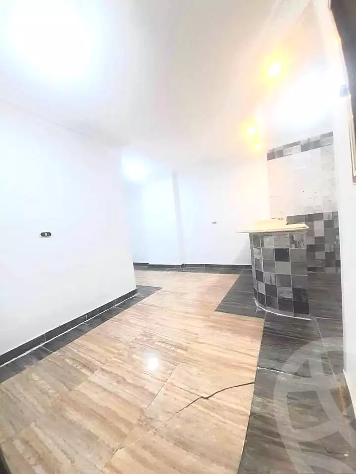 https://aqarmap.com.eg/ar/listing/7343164-for-sale-alexandria-al-agamy-lbytsh-shahr-al-assal-st