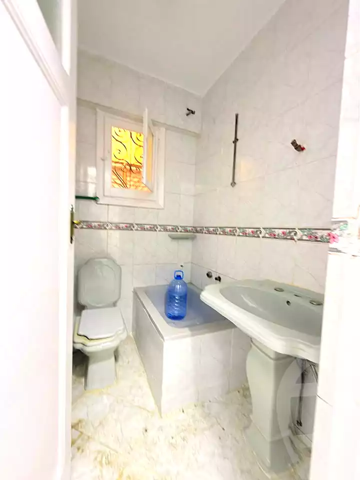 https://aqarmap.com.eg/ar/listing/7343310-for-sale-alexandria-al-agamy-shataa-el-nakheel