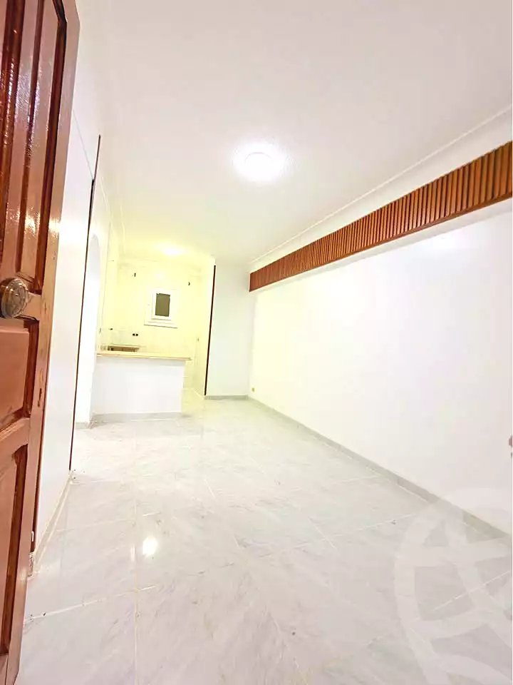 https://aqarmap.com.eg/ar/listing/7343310-for-sale-alexandria-al-agamy-shataa-el-nakheel