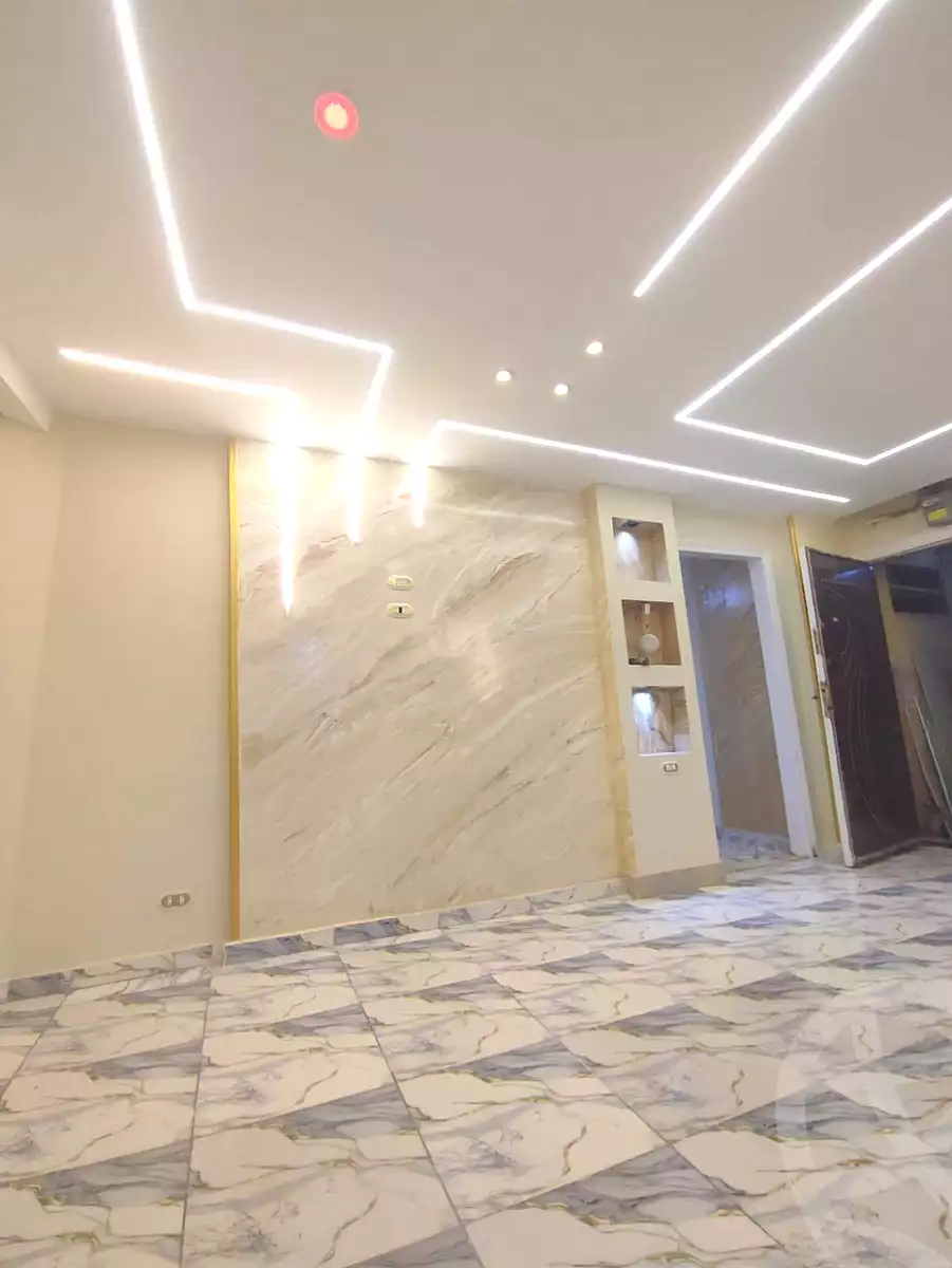 https://aqarmap.com.eg/ar/listing/7343441-for-sale-alexandria-krmwz