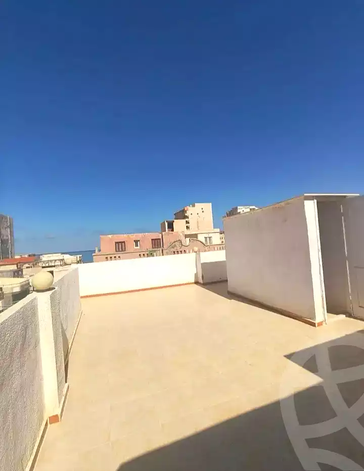https://aqarmap.com.eg/ar/listing/7343410-for-sale-alexandria-al-agamy-shataa-el-nakheel