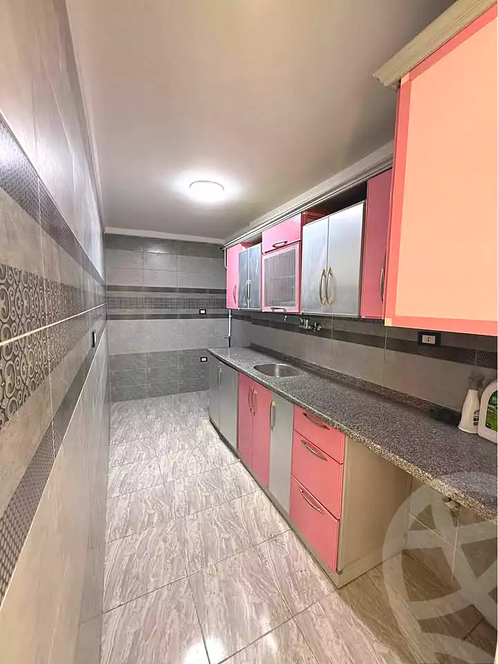 https://aqarmap.com.eg/ar/listing/7343484-for-sale-alexandria-el-asafra-l-sfr-bhry