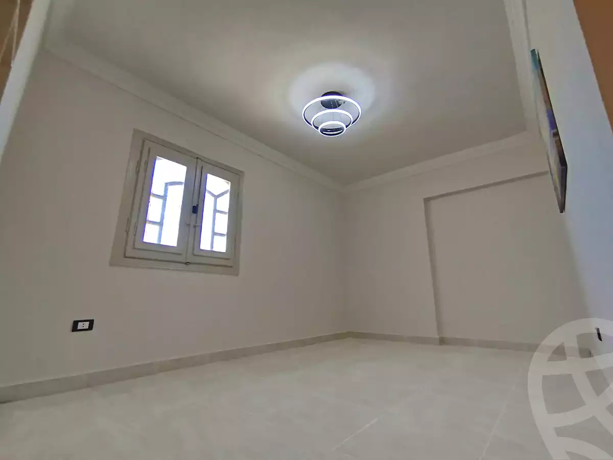 https://aqarmap.com.eg/ar/listing/7343584-for-sale-alexandria-al-agamy-shataa-el-nakheel