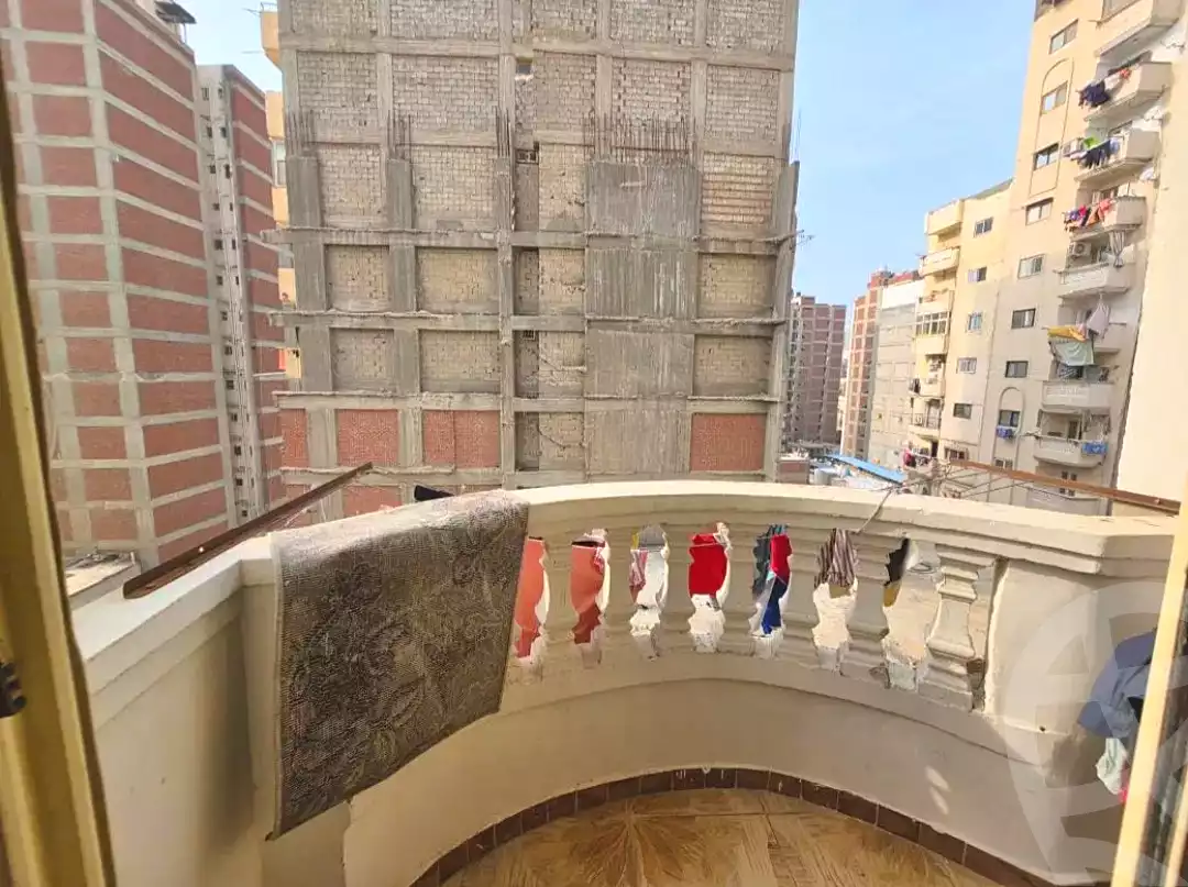 https://aqarmap.com.eg/en/listing/7343822-for-sale-alexandria-sydy-bshr