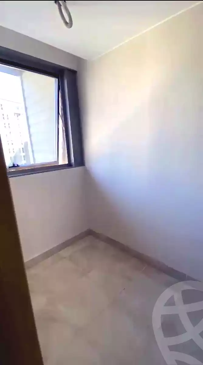 https://aqarmap.com.eg/ar/listing/7343891-for-sale-cairo-el-sheikh-zayed-city-compounds-zyd-wr-llttwyr-z-tower