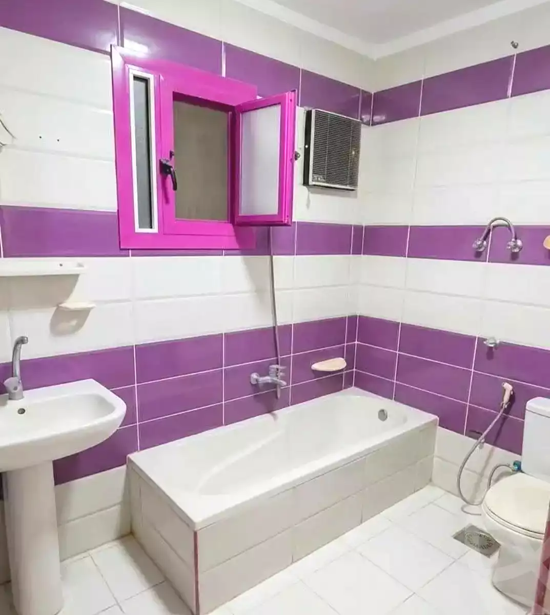 https://aqarmap.com.eg/en/listing/7344278-for-sale-alexandria-lsywf-el-fanan-mohamed-othman-st