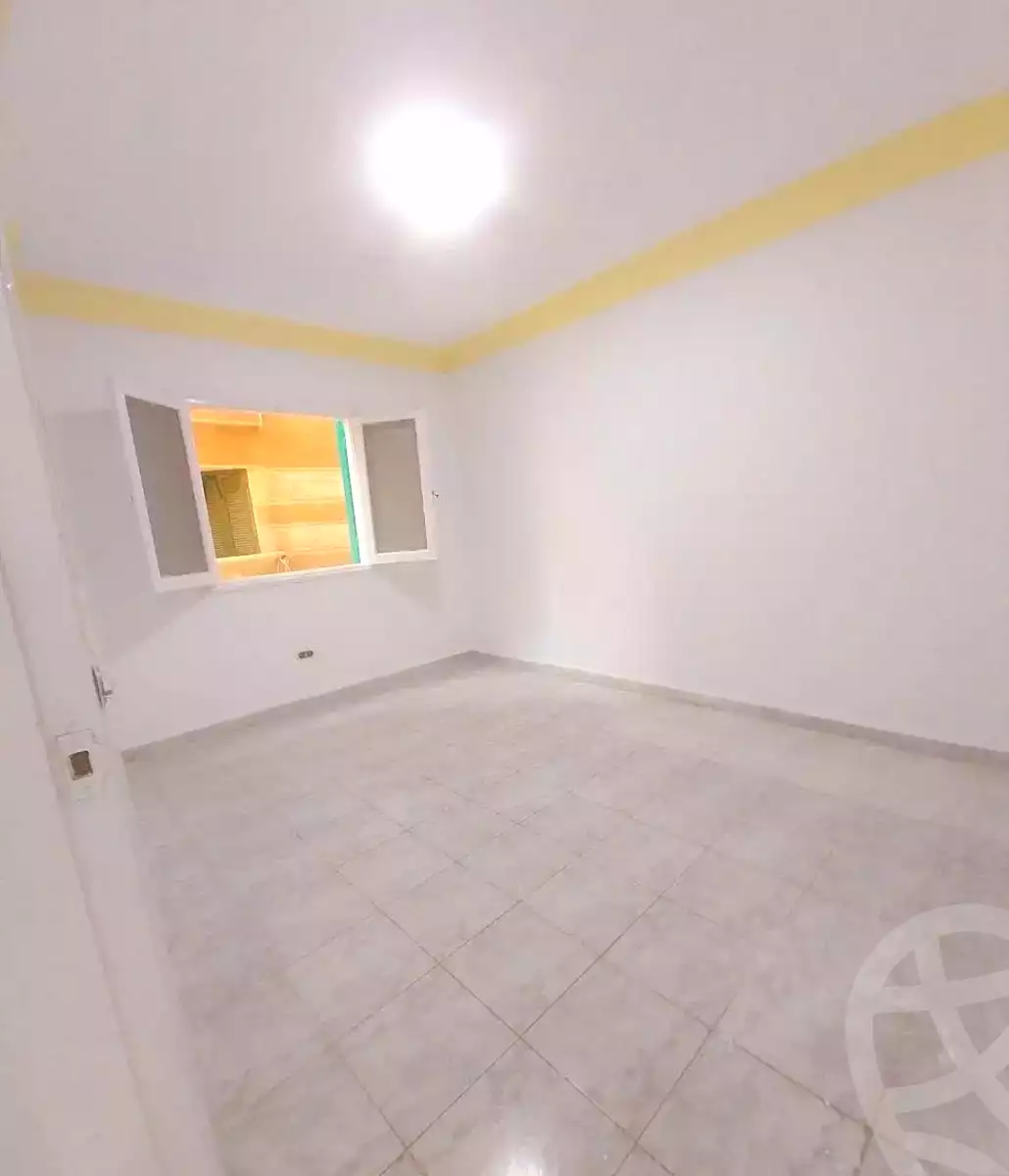 https://aqarmap.com.eg/en/listing/7344362-for-sale-alexandria-al-agamy-shataa-el-nakheel
