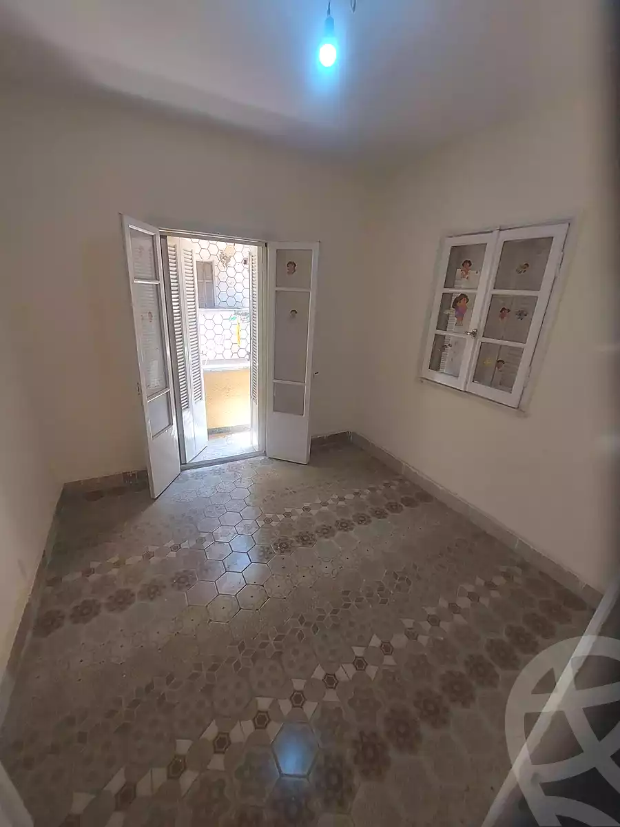 https://aqarmap.com.eg/ar/listing/7344400-for-sale-cairo-helwan-helwan-el-sharkeya-ismael-kamel-st