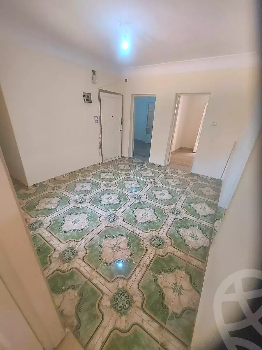 https://aqarmap.com.eg/ar/listing/7344400-for-sale-cairo-helwan-helwan-el-sharkeya-ismael-kamel-st