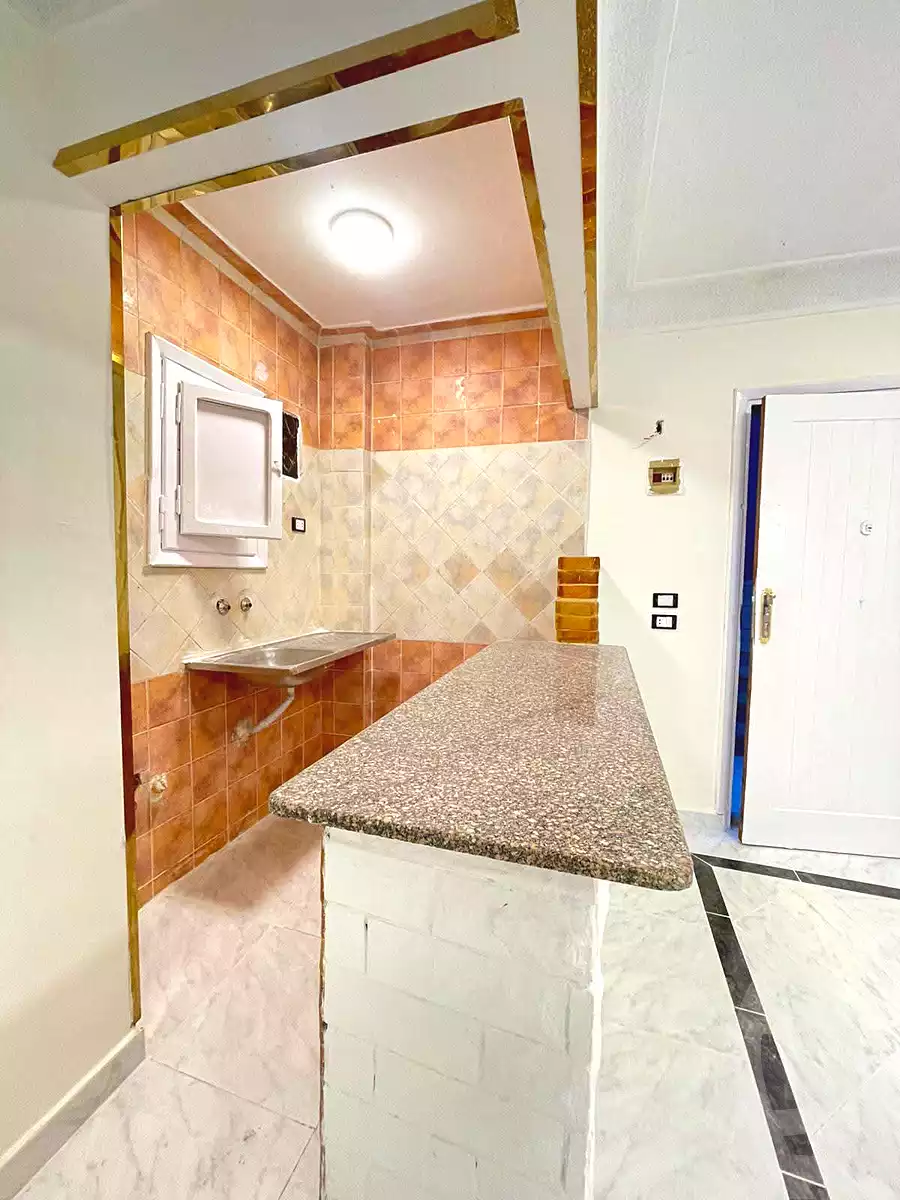 https://aqarmap.com.eg/en/listing/7344504-for-sale-alexandria-al-agamy-shataa-el-nakheel