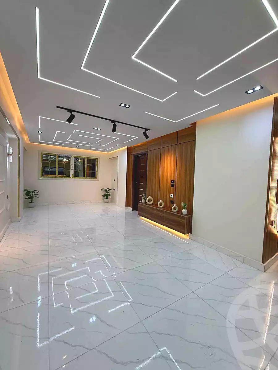 https://aqarmap.com.eg/ar/listing/7344646-for-sale-cairo-ain-shams-jsr-lswys-el-arbaeen-st