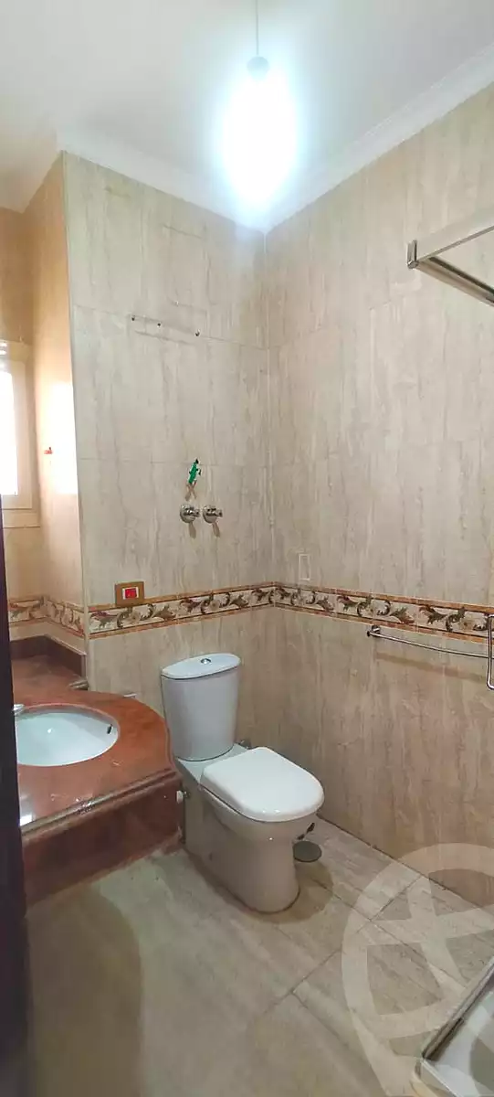 https://aqarmap.com.eg/en/listing/7344824-for-rent-cairo-el-sheikh-zayed-city-compounds-royal-city