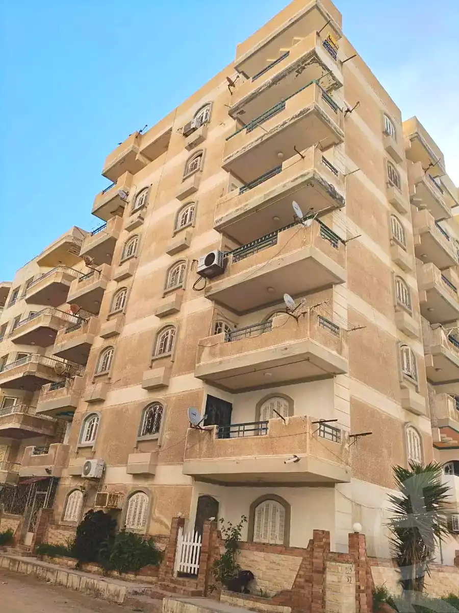 https://aqarmap.com.eg/ar/listing/7344870-for-sale-alexandria-al-agamy-shataa-el-nakheel