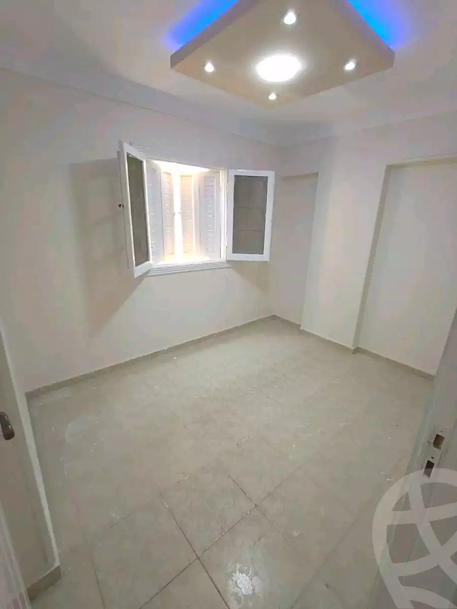 https://aqarmap.com.eg/en/listing/7344889-for-sale-alexandria-lsywf-el-falki