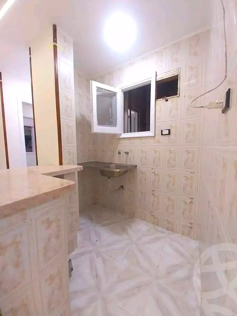 https://aqarmap.com.eg/en/listing/7344922-for-sale-alexandria-al-agamy-shataa-el-nakheel
