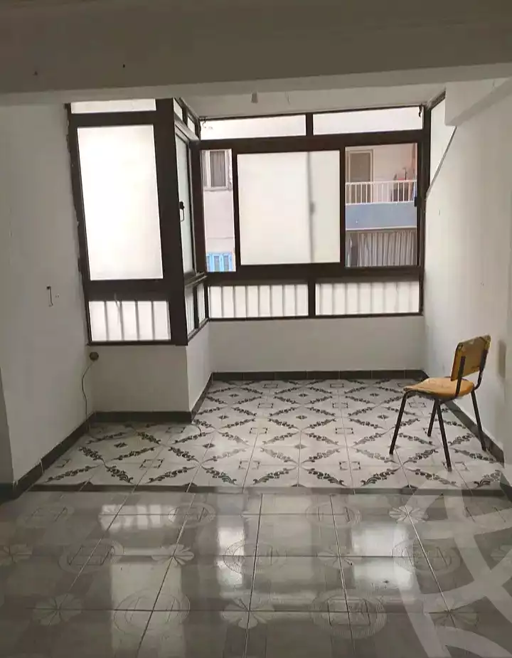 https://aqarmap.com.eg/ar/listing/7345065-for-rent-alexandria-miami-iskandar-ibrahim-st