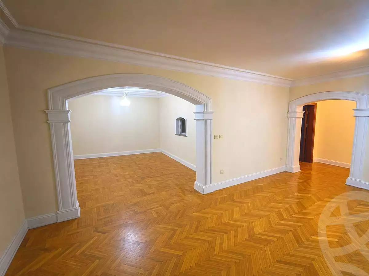 https://aqarmap.com.eg/ar/listing/7345213-for-sale-cairo-new-cairo-lrhb-city-phase-2-saed-ibn-mouaaz-st