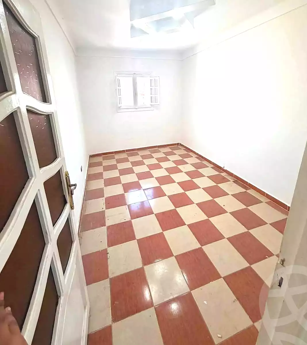 https://aqarmap.com.eg/en/listing/7345367-for-sale-alexandria-lsywf-el-falki