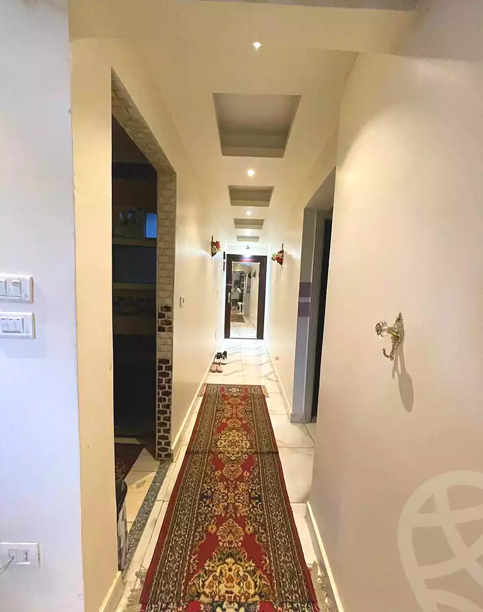 https://aqarmap.com.eg/en/listing/7345416-for-sale-alexandria-ganaklis