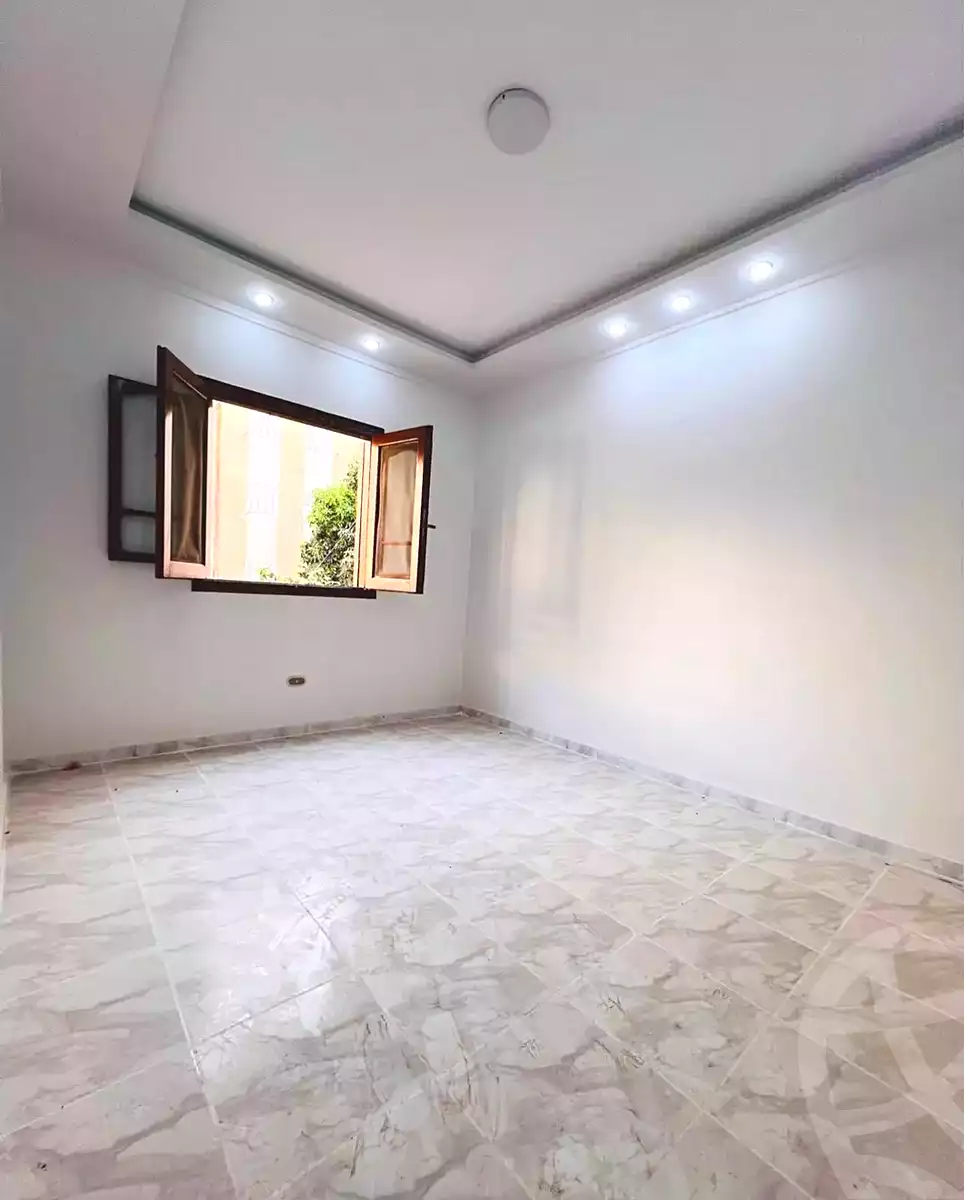 https://aqarmap.com.eg/ar/listing/7345505-for-sale-alexandria-al-agamy-shataa-el-nakheel