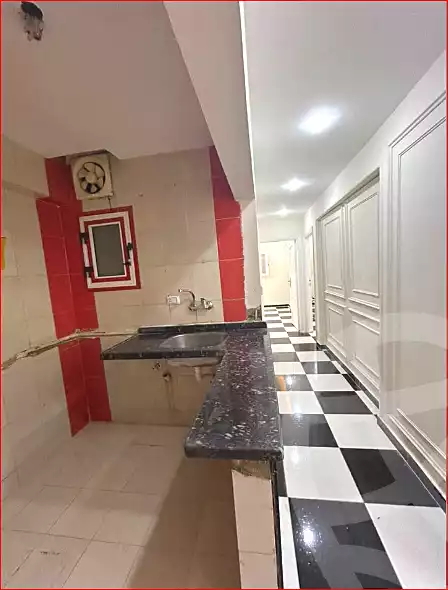 https://aqarmap.com.eg/ar/listing/7345352-for-sale-alexandria-sydy-bshr-sydy-bshr-bhry-shr-mhmd-njyb