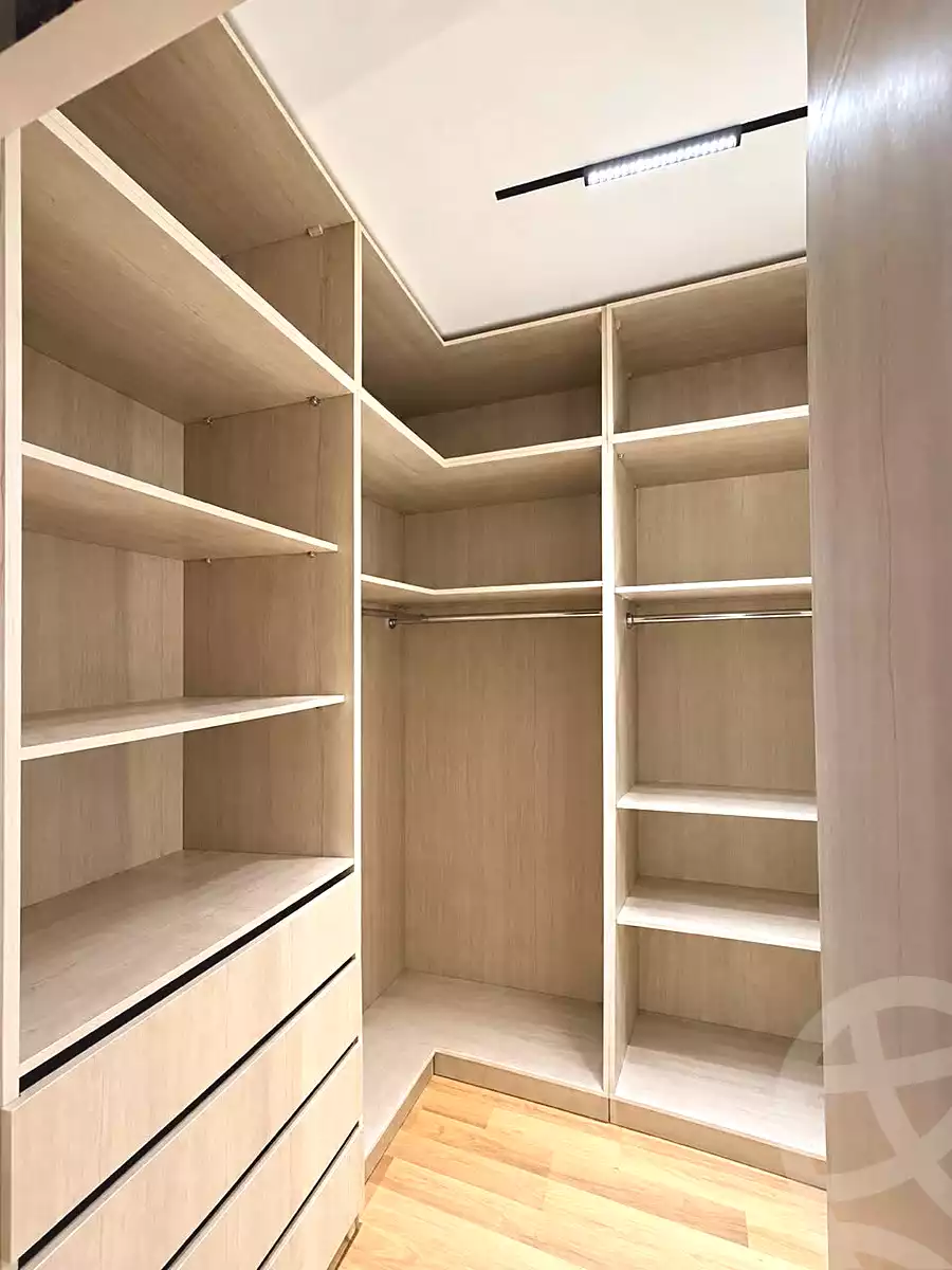 https://aqarmap.com.eg/ar/listing/7345635-for-sale-cairo-new-cairo-compounds-ninety-avenue