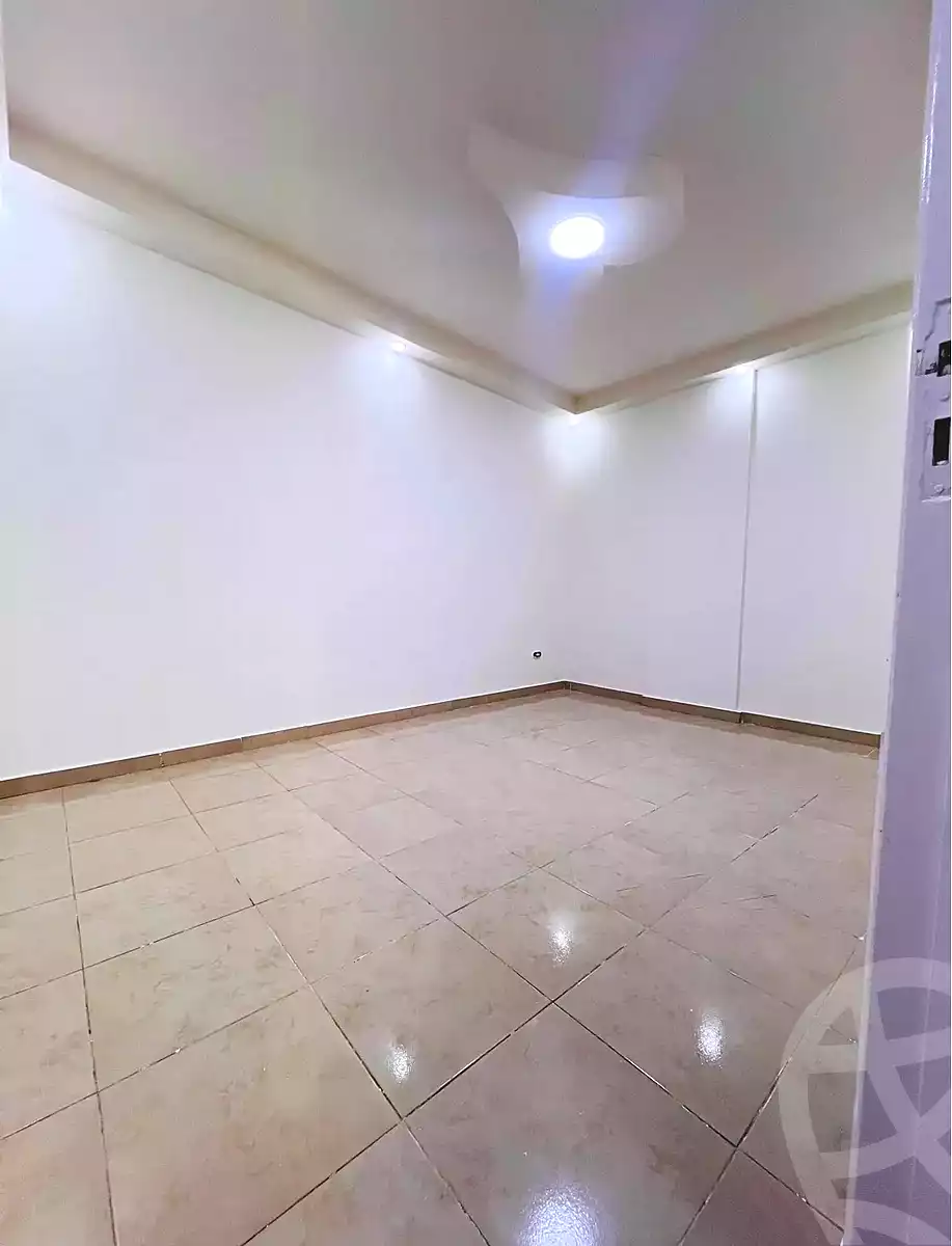 https://aqarmap.com.eg/en/listing/7345674-for-sale-alexandria-al-agamy-shataa-el-nakheel