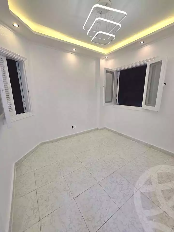 https://aqarmap.com.eg/ar/listing/7345881-for-sale-alexandria-al-agamy-shataa-el-nakheel