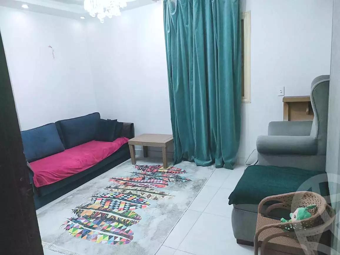 https://aqarmap.com.eg/en/listing/7346306-for-sale-cairo-el-haram-el-lebeny-kamel-elmahroky-st