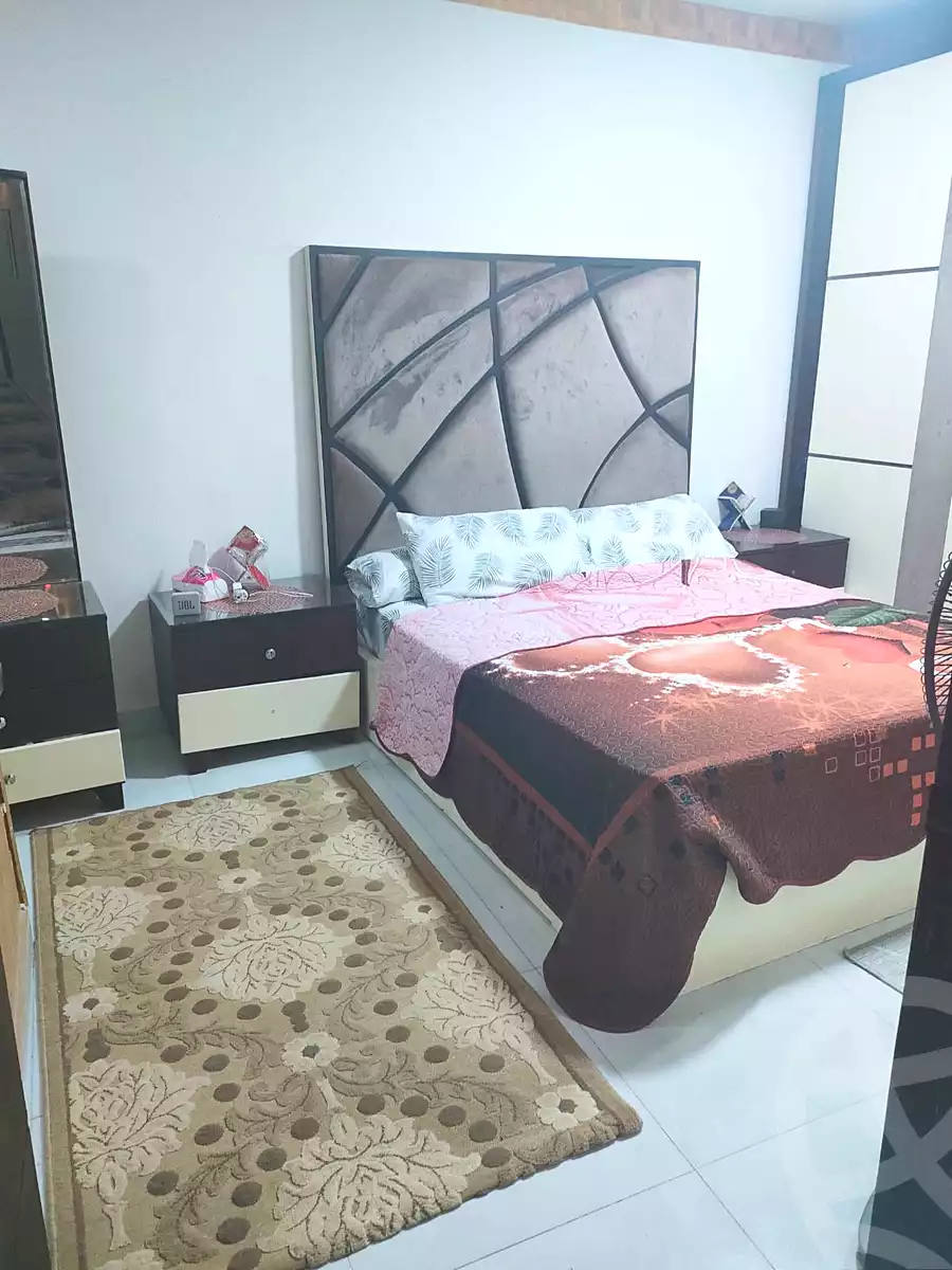https://aqarmap.com.eg/en/listing/7346306-for-sale-cairo-el-haram-el-lebeny-kamel-elmahroky-st
