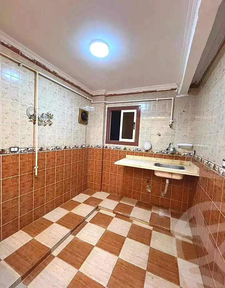 https://aqarmap.com.eg/ar/listing/7346490-for-sale-alexandria-lsywf-el-falki-street-16-el-eslah