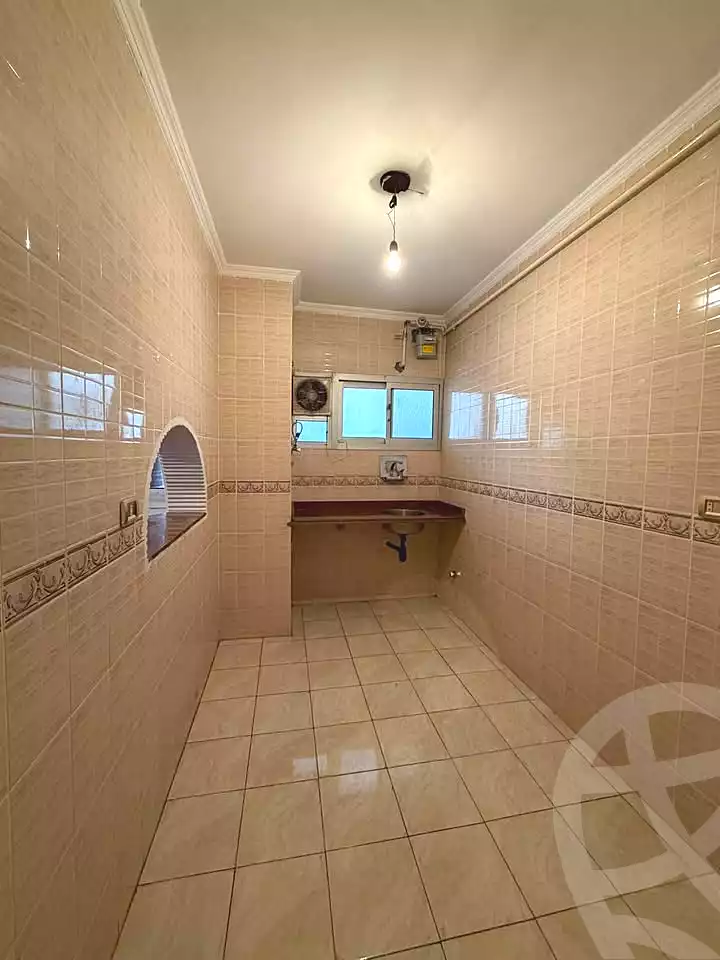https://aqarmap.com.eg/en/listing/7346522-for-sale-alexandria-el-asafra
