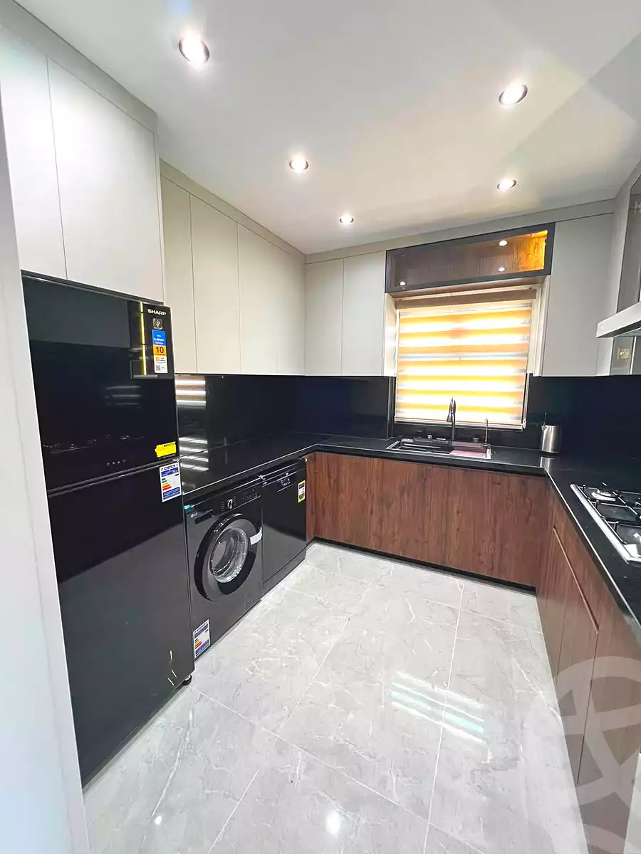https://aqarmap.com.eg/en/listing/7346644-for-sale-cairo-new-cairo-compounds-mwrd-fq-llttwyr