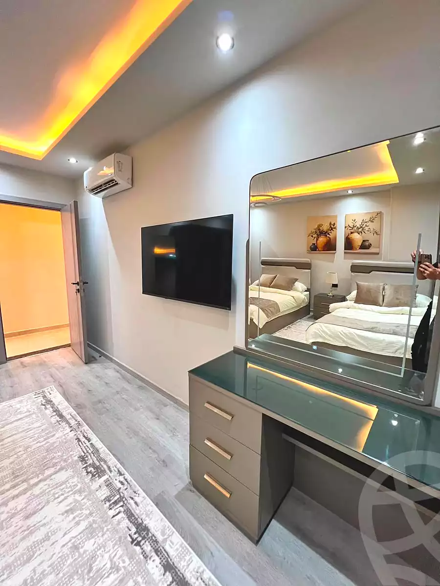 https://aqarmap.com.eg/ar/listing/7346650-for-sale-cairo-new-cairo-compounds-mwrd-fq-llttwyr