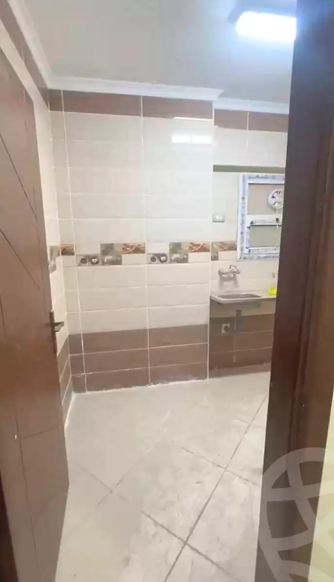 https://aqarmap.com.eg/en/listing/7346633-for-rent-cairo-ain-shams-jsr-lswys