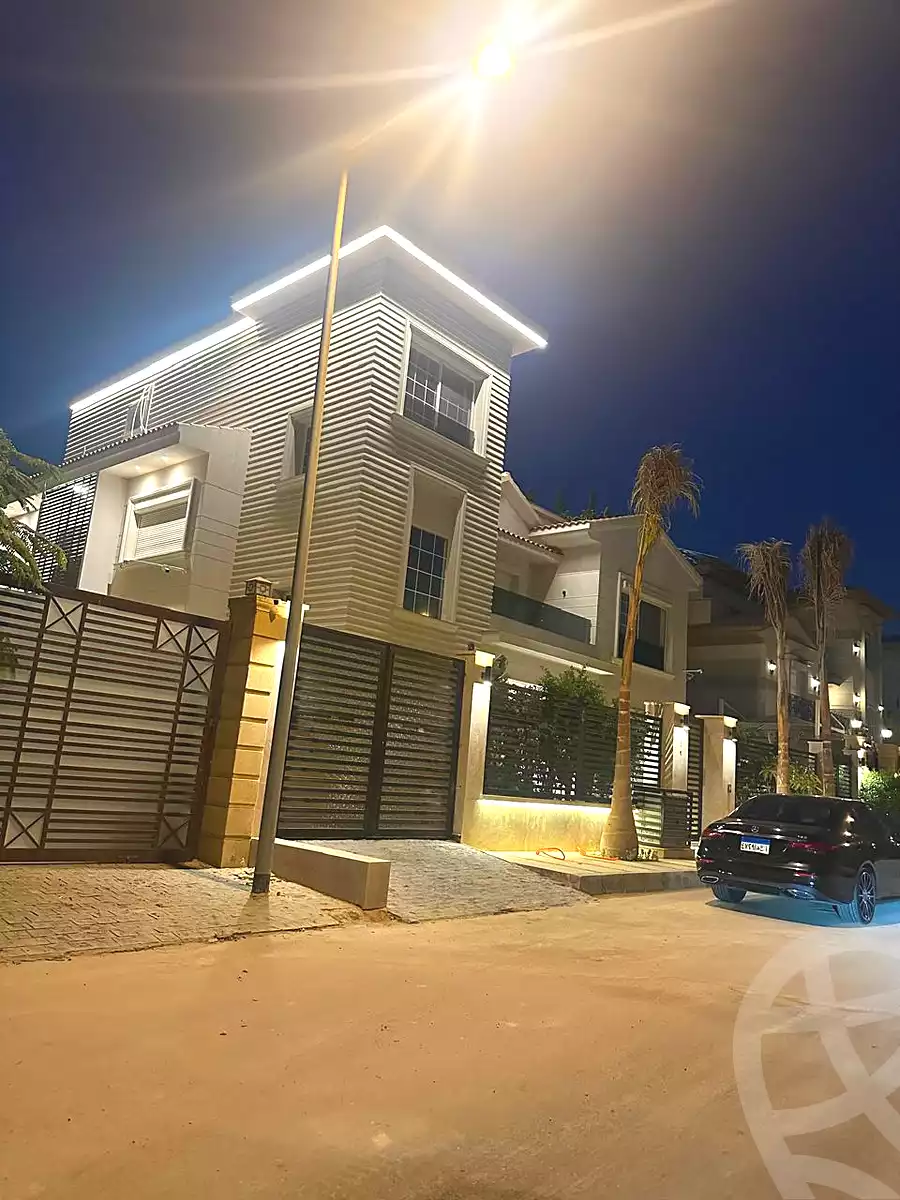 https://aqarmap.com.eg/ar/listing/7346760-for-sale-cairo-new-cairo-lrhb-city-rehab-hills