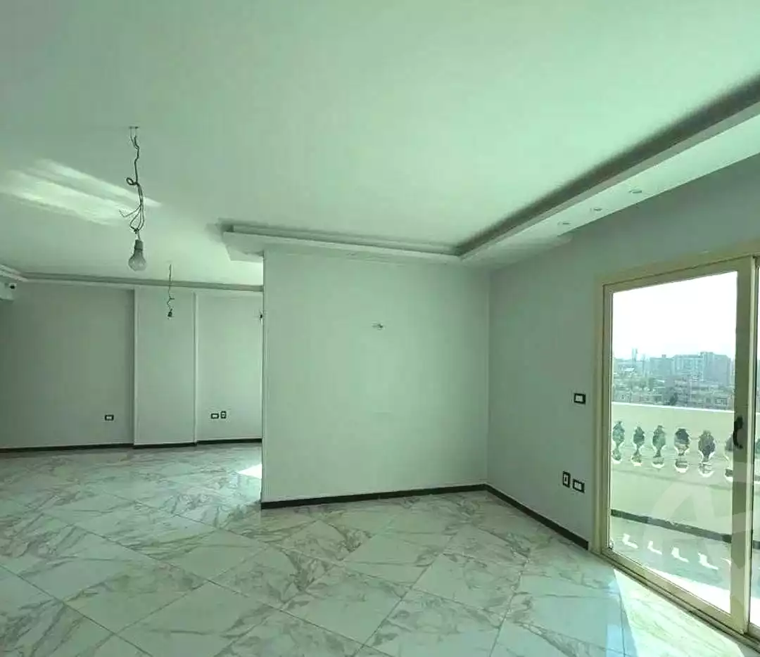 https://aqarmap.com.eg/ar/listing/7346806-for-sale-cairo-helwan-azam-mosque-st