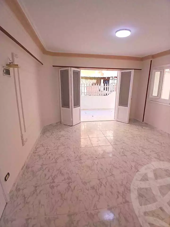 https://aqarmap.com.eg/en/listing/7347082-for-sale-alexandria-al-agamy-shataa-el-nakheel