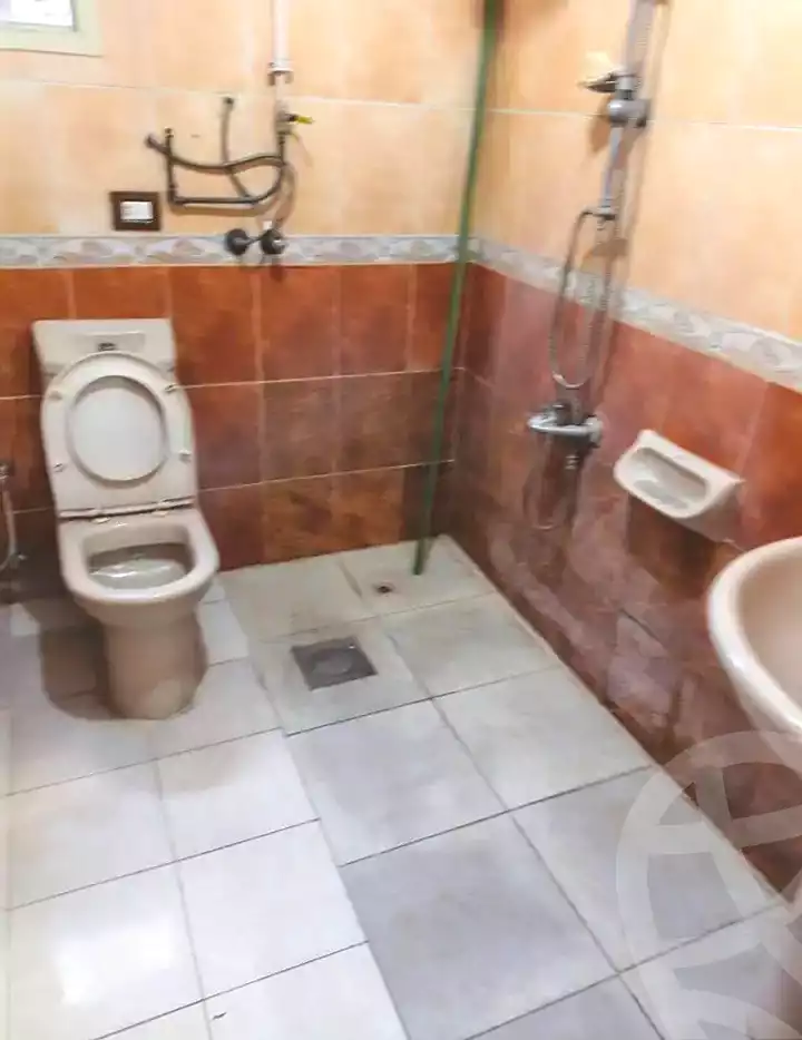 https://aqarmap.com.eg/ar/listing/7347105-for-sale-alexandria-sydy-bshr-sydy-bshr-qbly-mohamed-farid-st